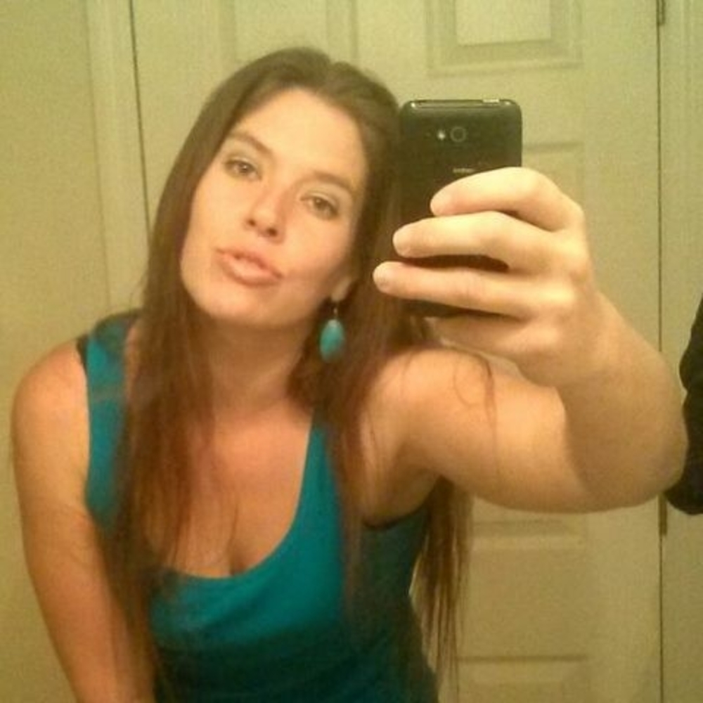 Meet your Posher, Tiffany - Picture 1 of 1